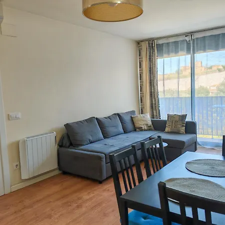 Apartment Modern Near The Sea *