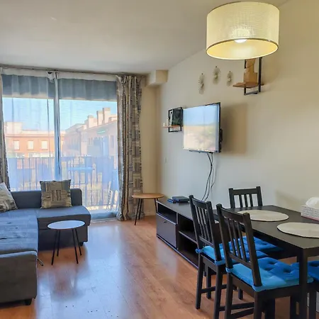 Apartment Modern Near The Sea
